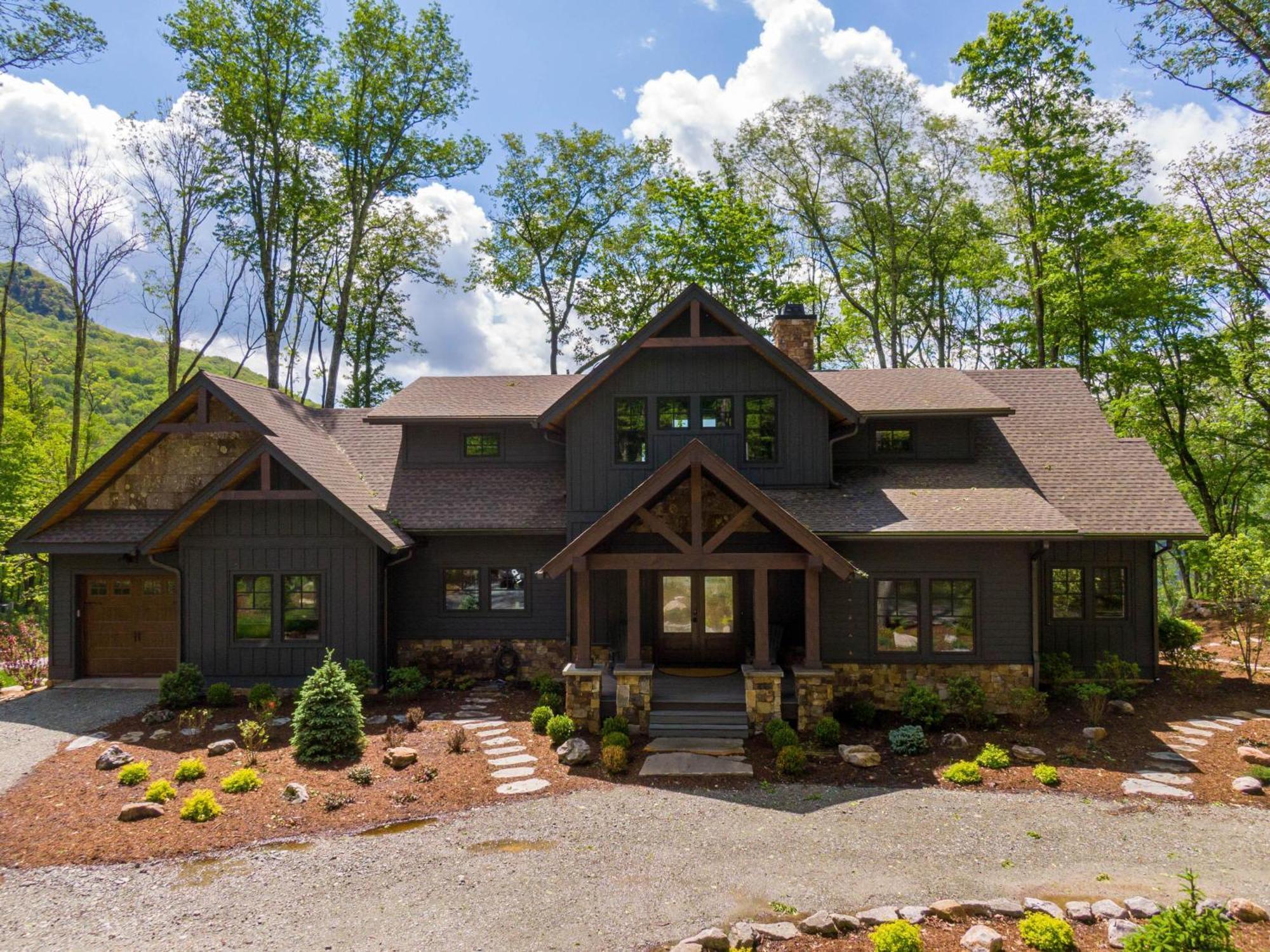 Howling At The Moon At Eagles Nest Villa Banner Elk Exterior photo